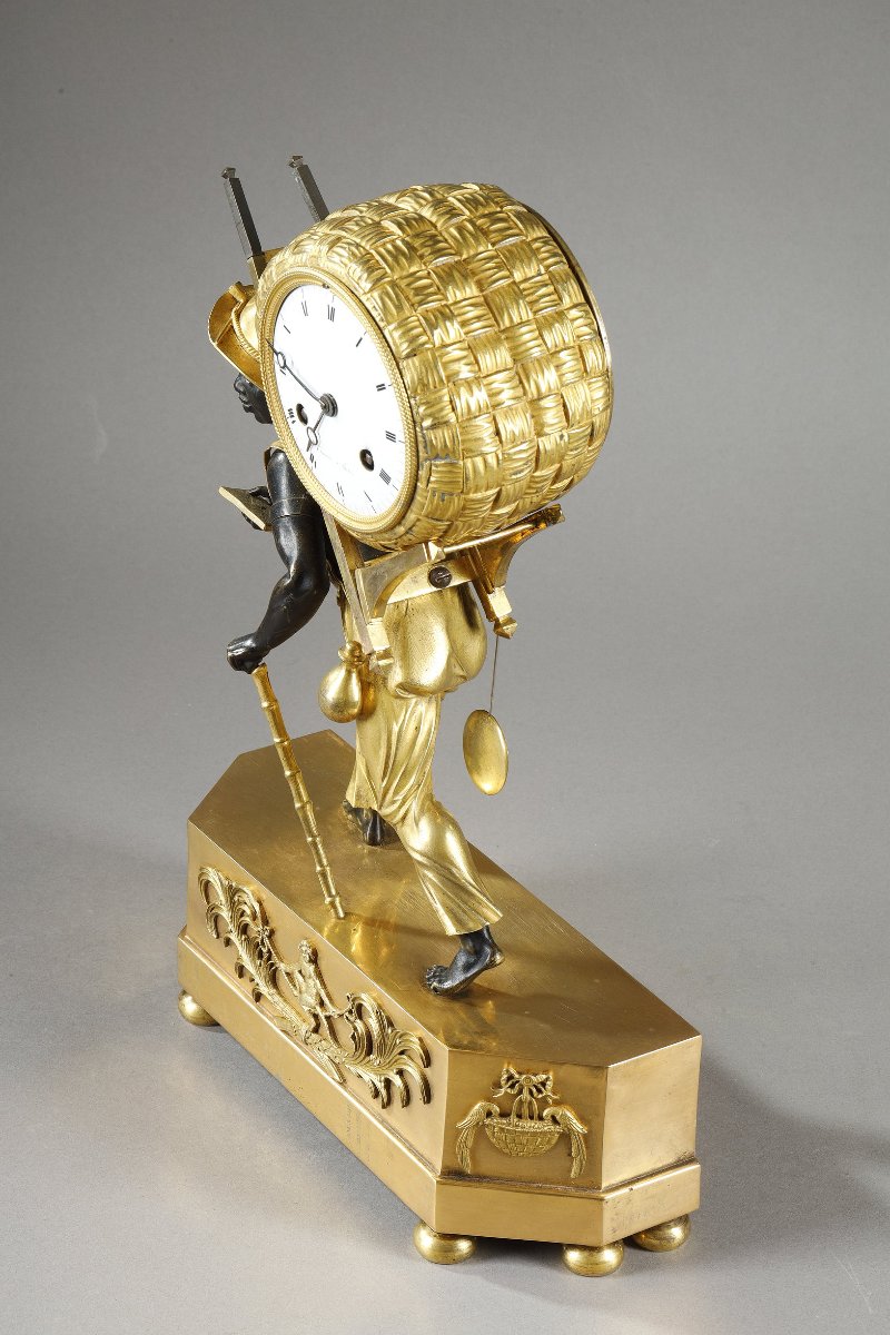 "au Portefaix" Clock, From The Empire Period-photo-1