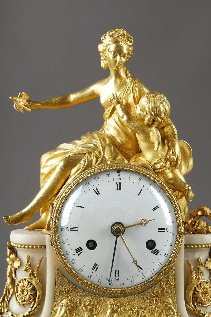 Importante pendule à quantième d’époque Louis XVI, de Vénus et Amour, France, vers 1785-photo-4
