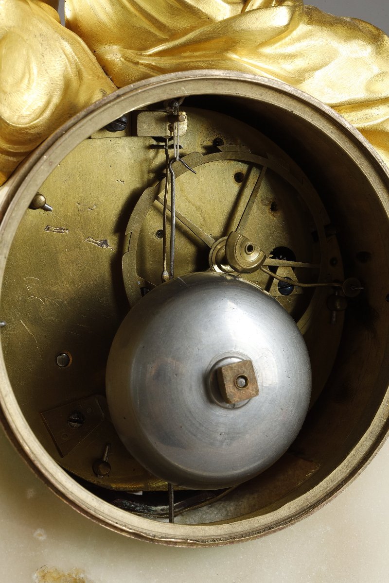 Importante pendule à quantième d’époque Louis XVI, de Vénus et Amour, France, vers 1785-photo-8