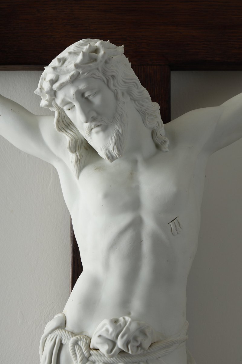 Imposing Bisque Sculpture Of Christ On The Cross -photo-3