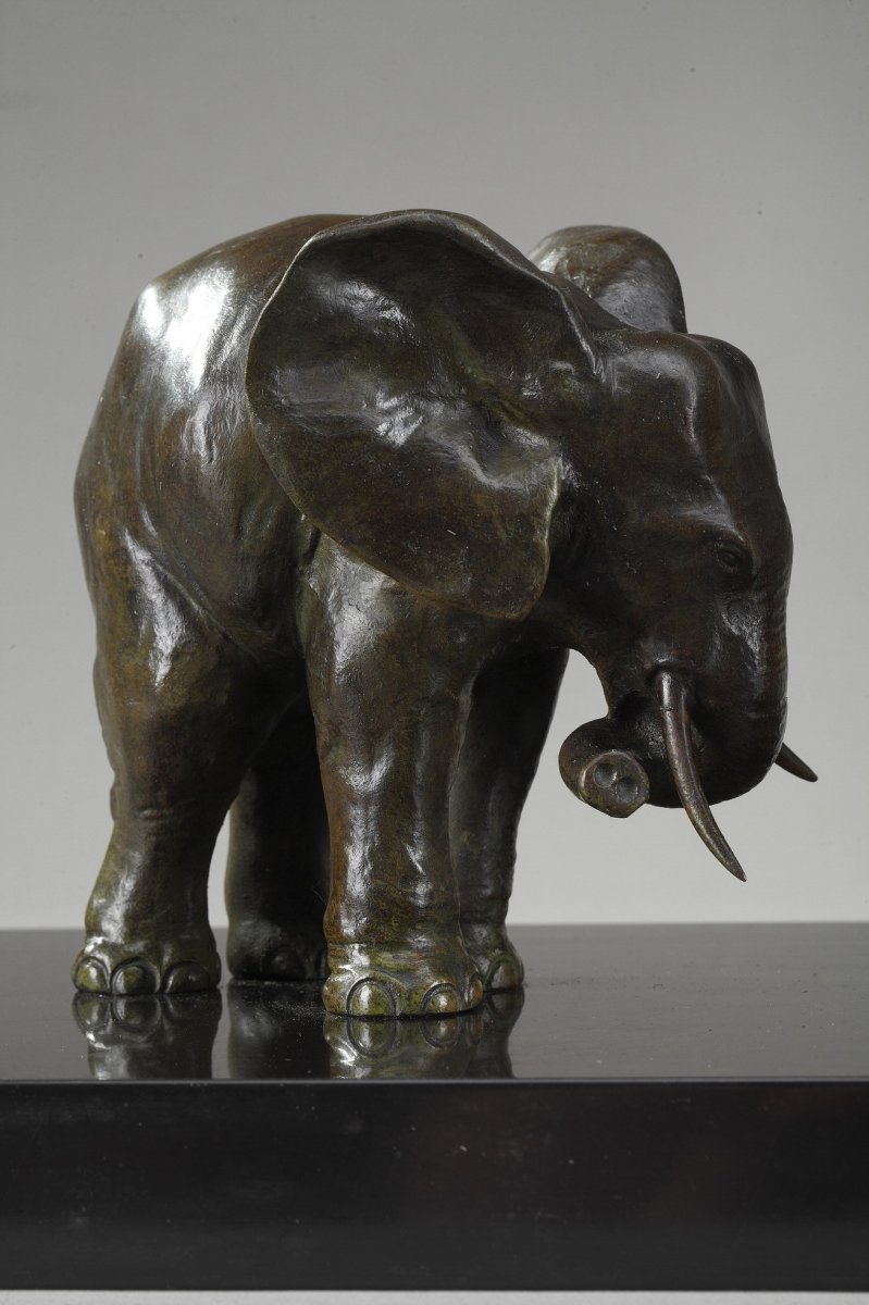 Sculpture bronze "Éléphant et ses deux éléphanteaux" d'Ulisse Caputo-photo-2