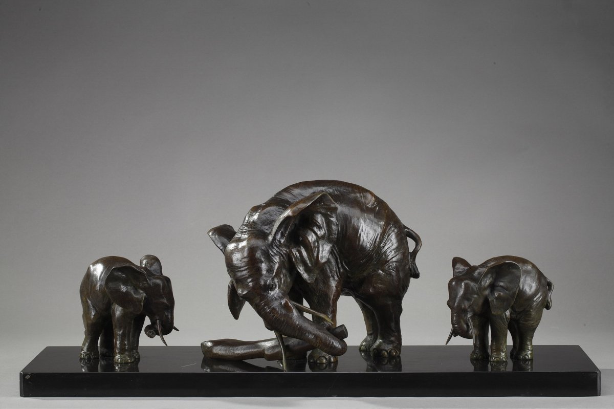 Sculpture bronze "Éléphant et ses deux éléphanteaux" d'Ulisse Caputo