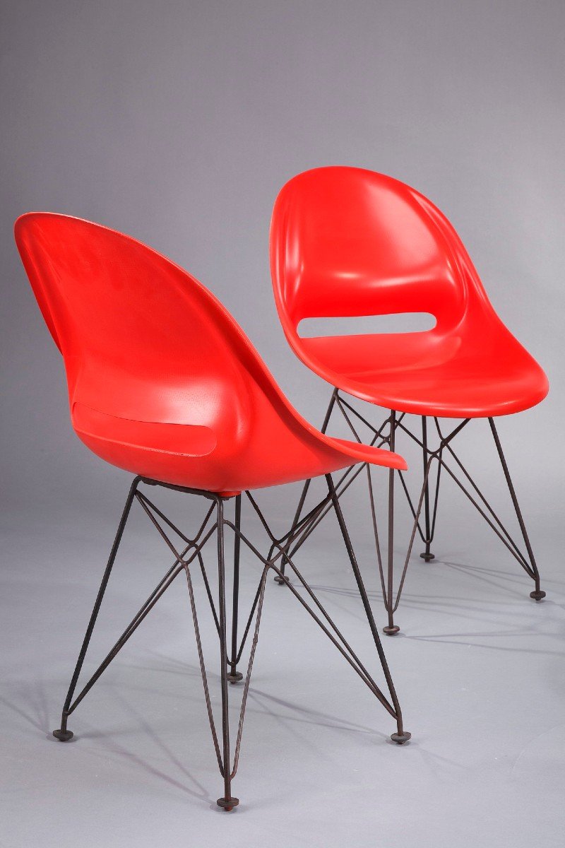 Set Of Four Red Chairs With Base In The Style Of Charles Eames-photo-4