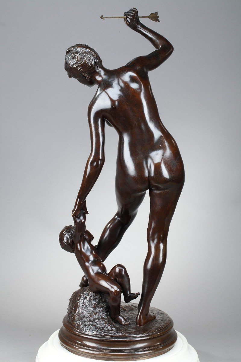 Sculpture en bronze "Venus et l'Amour" -photo-4