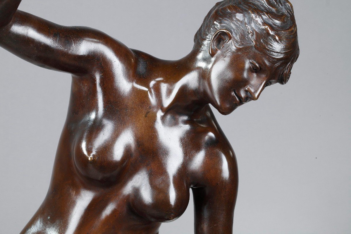 Sculpture en bronze "Venus et l'Amour" -photo-2