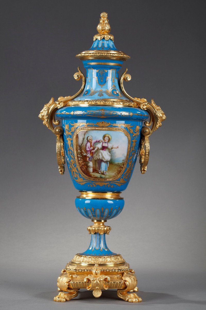 Pair Of Covered Vases In Polychrome Porcelain In The Taste Of Sèvres-photo-4