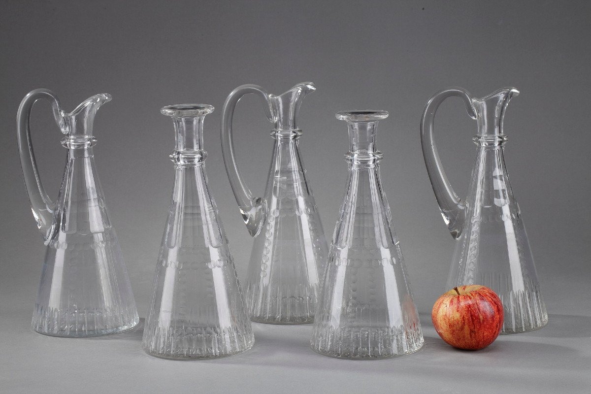 Set Of Pitchers And Decanters In Molded Glass-photo-2