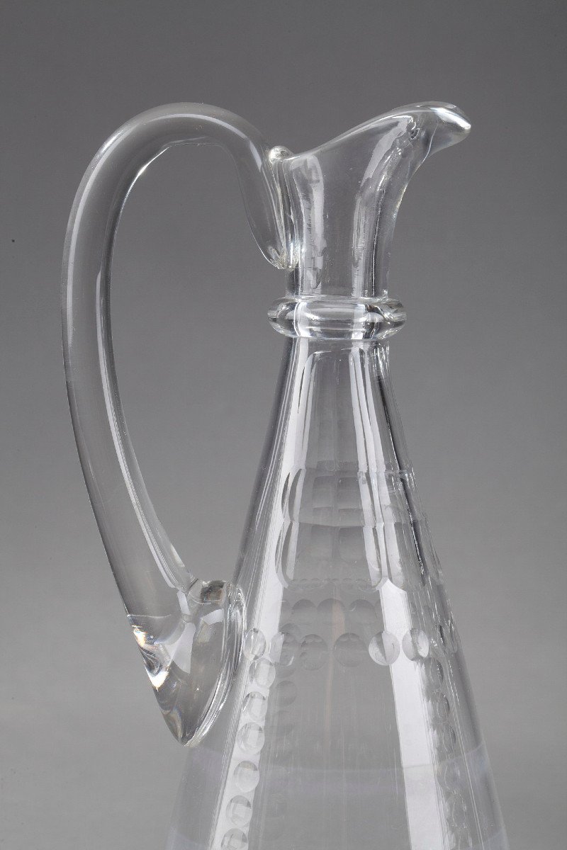 Set Of Pitchers And Decanters In Molded Glass-photo-2