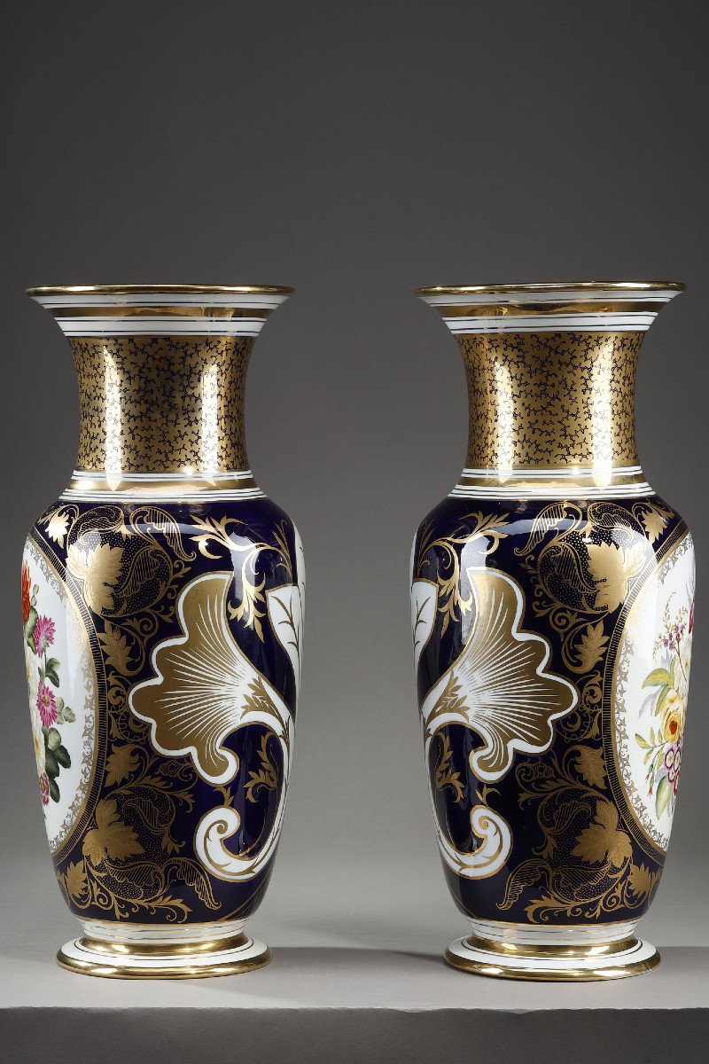 Paire De Vases En Porcelaine De Bayeux-photo-1