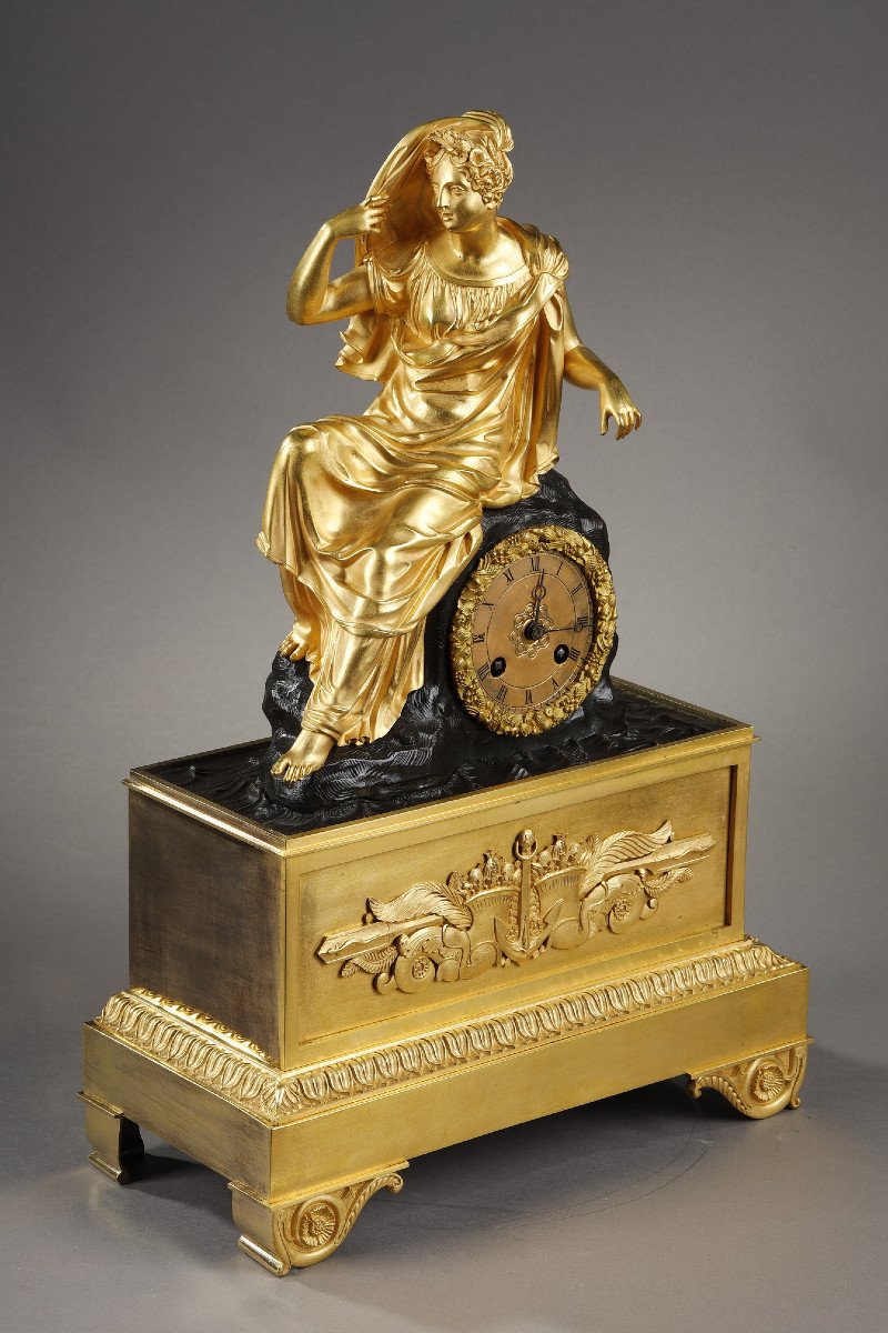 Restoration Period Clock In Gilt Bronze With A Young Woman-photo-3