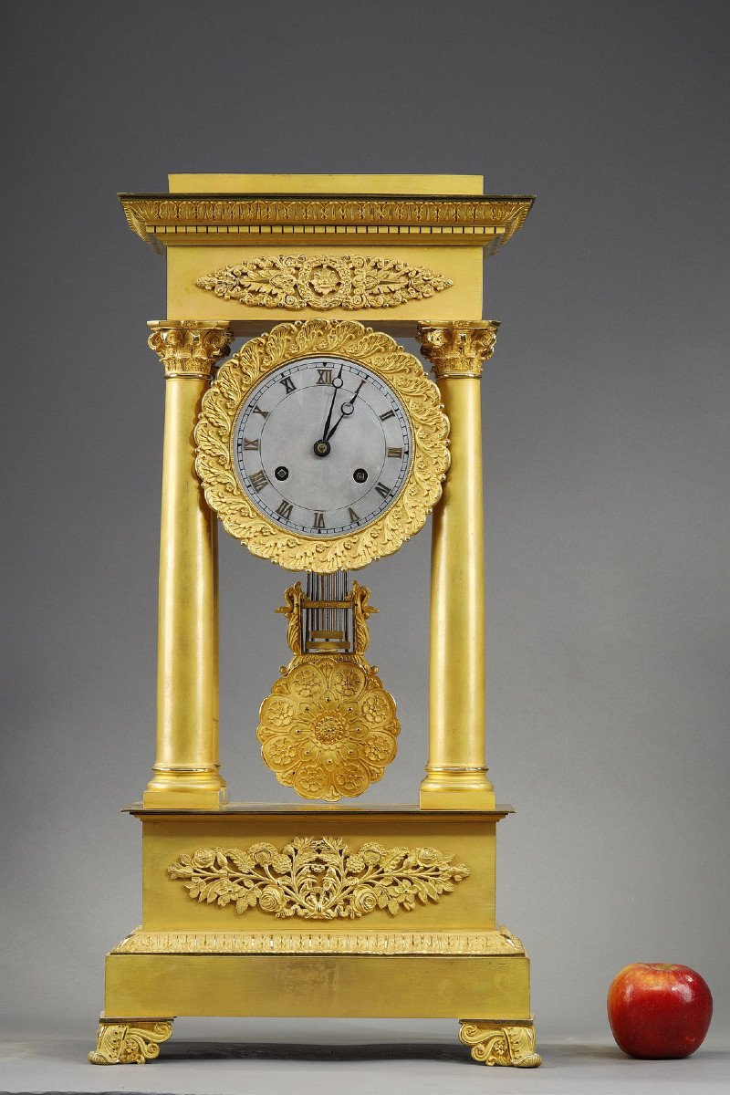 Important Portico Clock In Gilt Bronze, Restoration Period-photo-4