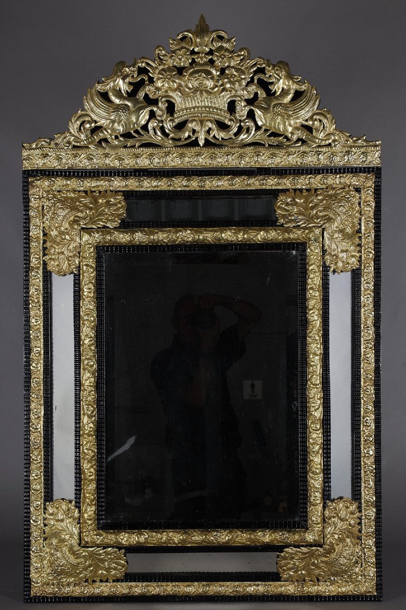 Imposant Miroir De Style Louis XIV à Parecloses