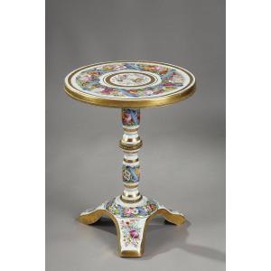 Table guéridon en Porcelaine "Allégorie de la musique", XIXe siècle