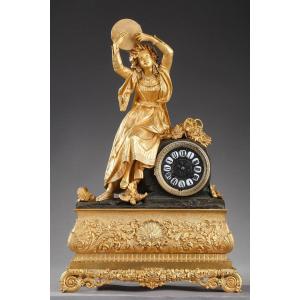 Pendule horloge "Esméralda" ou "La danseuse au tambourin"