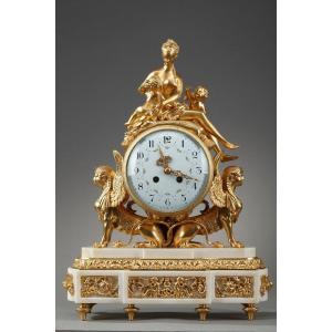 Louis XVI-style Clock In Gilded Bronze And White Marble
