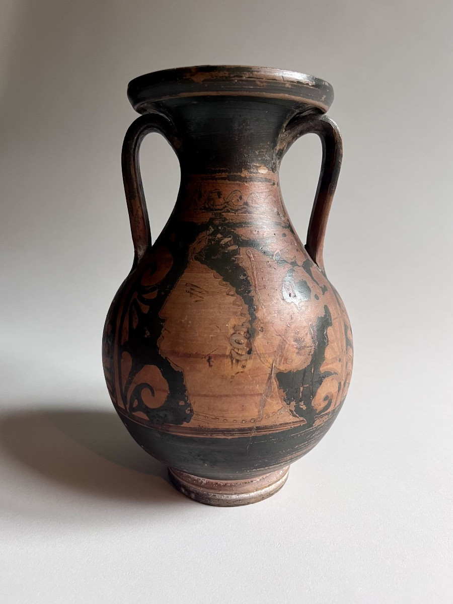 Amphore , vase grec profils de femme, Apulie IV siècle avant JC-photo-3