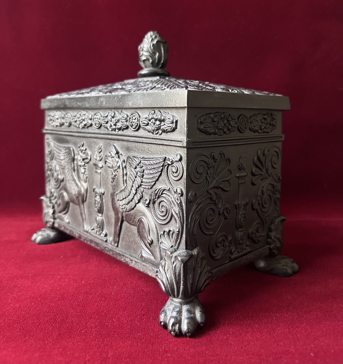 Neoclassical, Grand Tour, Berlin Cast Iron Casket With Griffins After Schinkel, 19th Century-photo-2