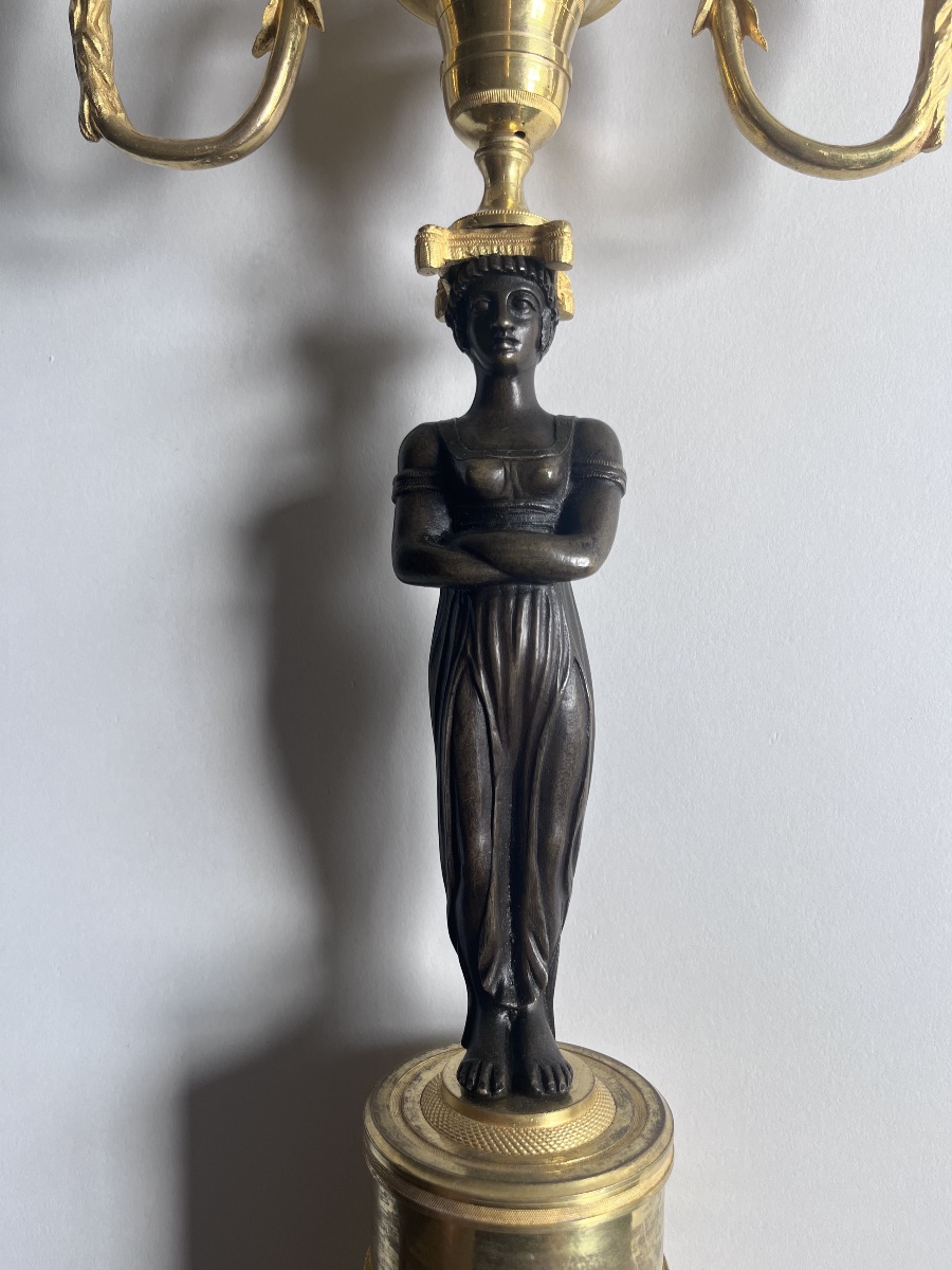 Paire de candélabres Retour d’Egypte aux cariatides en bronze époque Empire (1805-1810)-photo-2