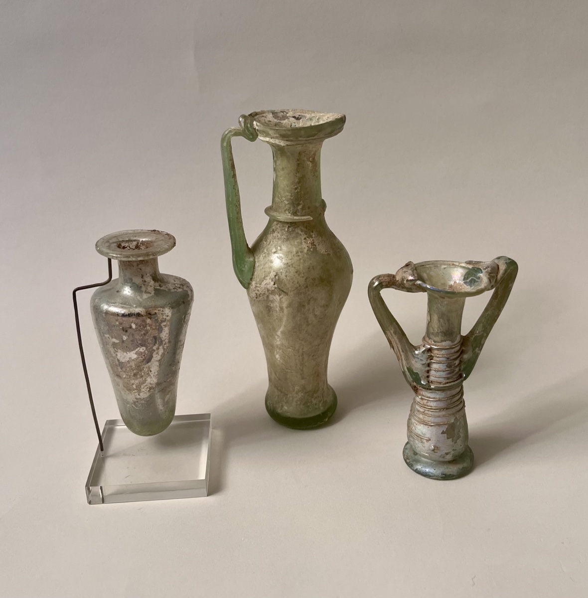 3rd-century Roman Oriental-style Blown-glass Balsam Bottle -photo-5