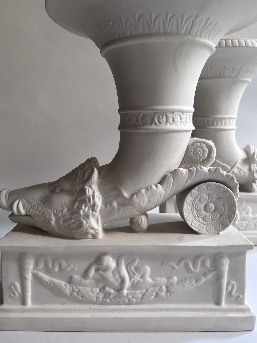 Pair Of Large 19th-century Porcelain Bisque Rhytons With Boar Heads -photo-1