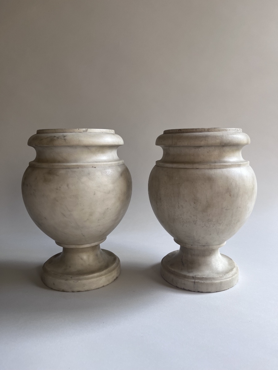 Paire de vases balustres en marbre blanc XVIIIème et monture en bronze doré XIXème-photo-4