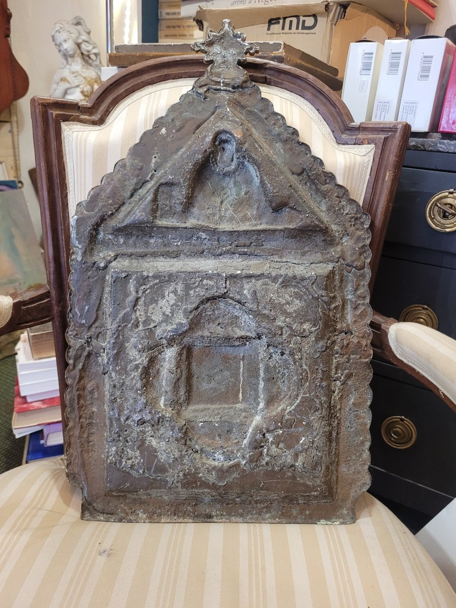Reliquary Of Saint Gondulph In The Shape Of A Shrine Gable-photo-3