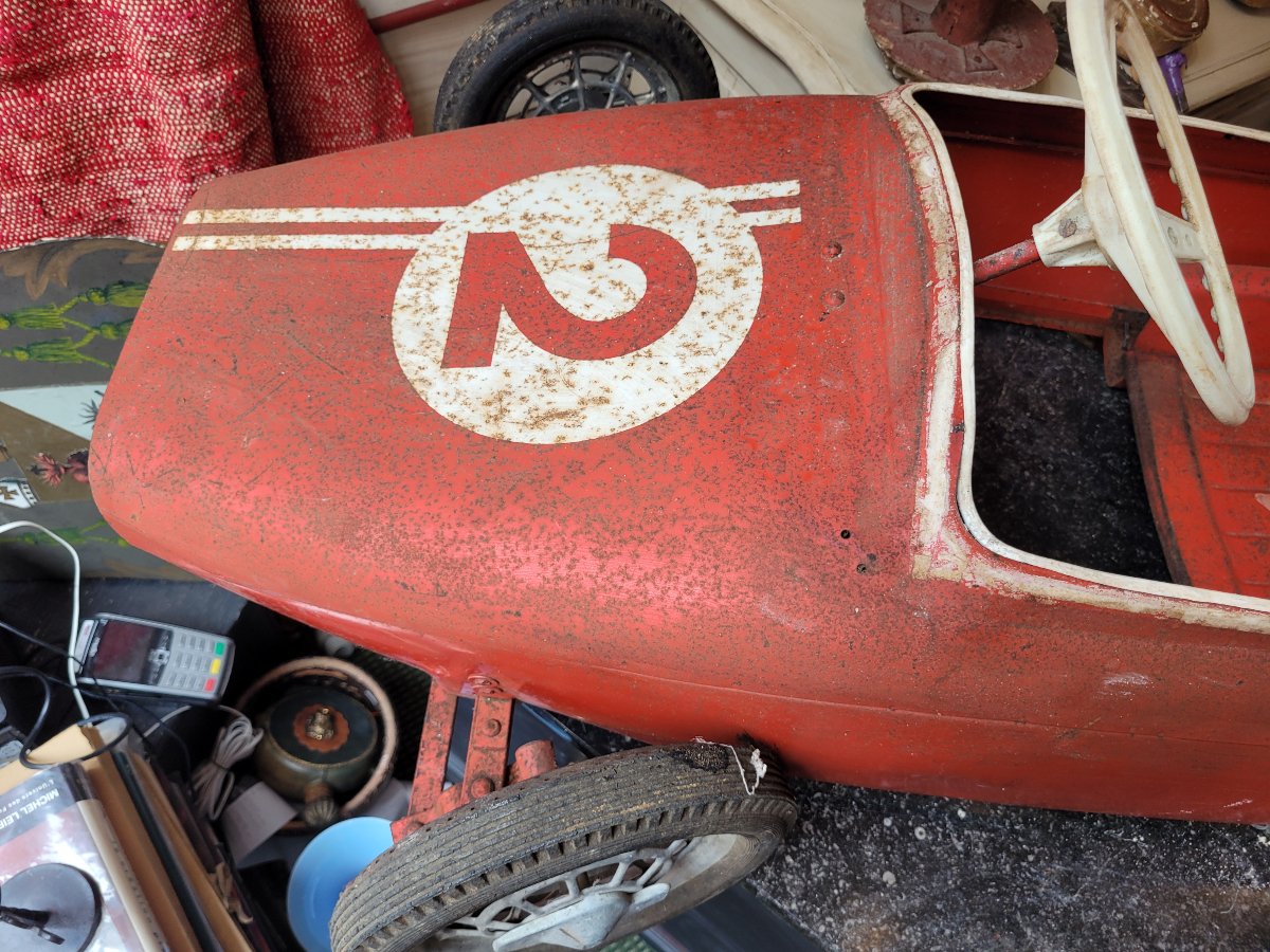 Voiture à pédales Lotus formule 1 en tôle vers 1950-photo-2