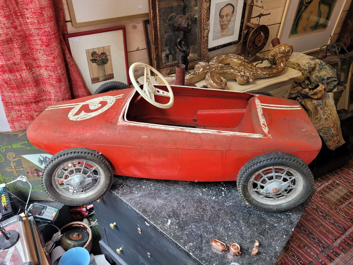 Voiture à pédales Lotus formule 1 en tôle vers 1950