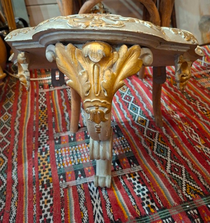 Console d applique de style rocaille