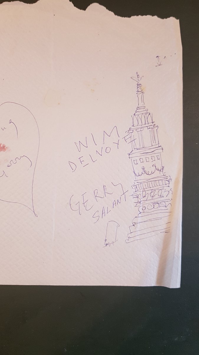 Win Delvoye Artiste Belge Dessin Sur Nappe De Restaurant-photo-2