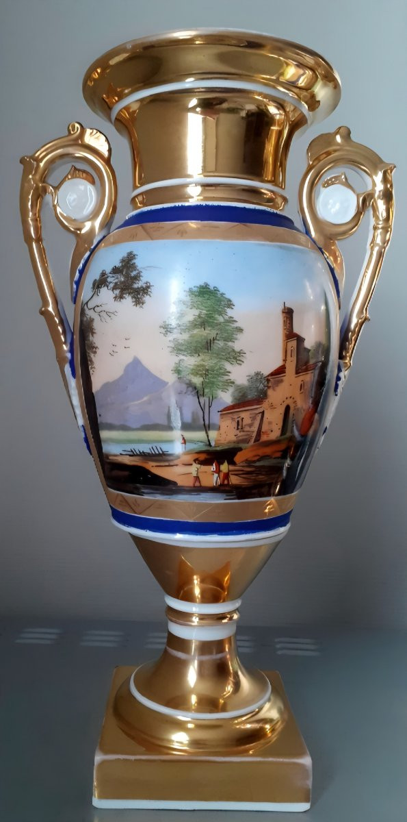 Paire de vases d'ornement en porcelaine de Paris  XIX ème -photo-1