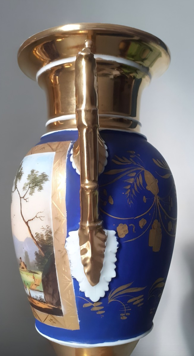 Paire de vases d'ornement en porcelaine de Paris  XIX ème -photo-3