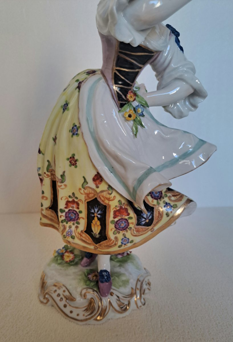 "young Shepherdess Dancing" Porcelain Figurine By Samson -photo-3