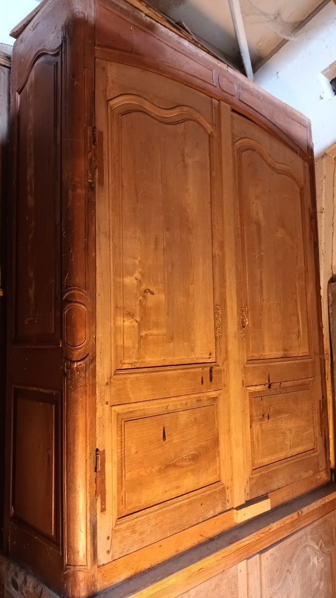 Large Cherry Wood Closet 18 Eme And 2 Panels Of Woodwork-photo-6