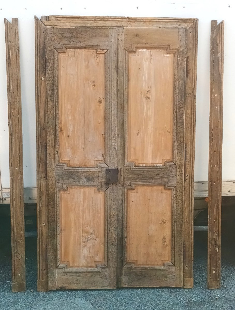 Beautiful Pair Of Louis XVI Doors In 18th Century Oak Double Sided Frame And Against Frame