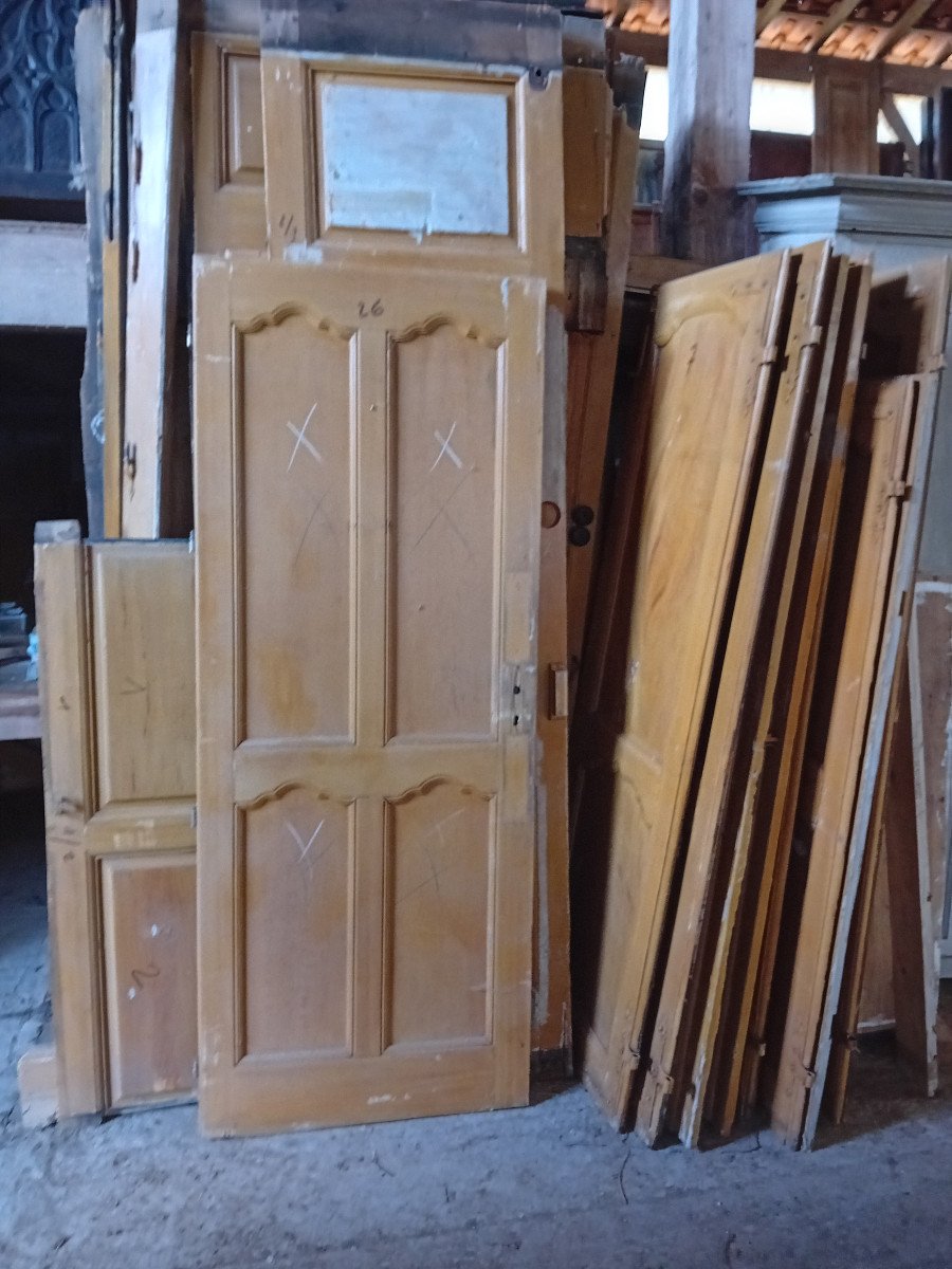 Fir Woodwork 8 Doors