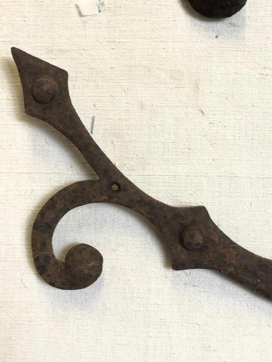 Pair Of Gothic Wrought Iron Hinges-photo-3