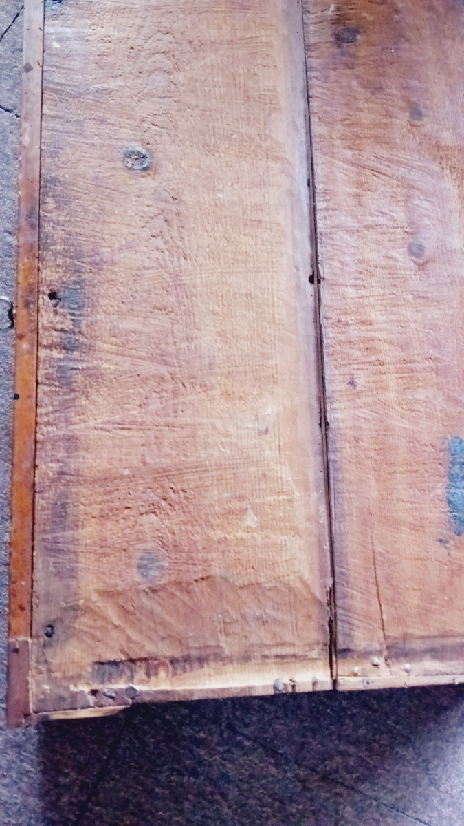 18th Century Spanish Walnut Table-photo-2