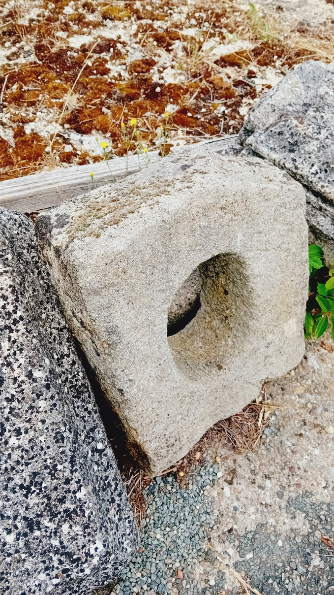 Small Stone Bull's Eye-photo-2