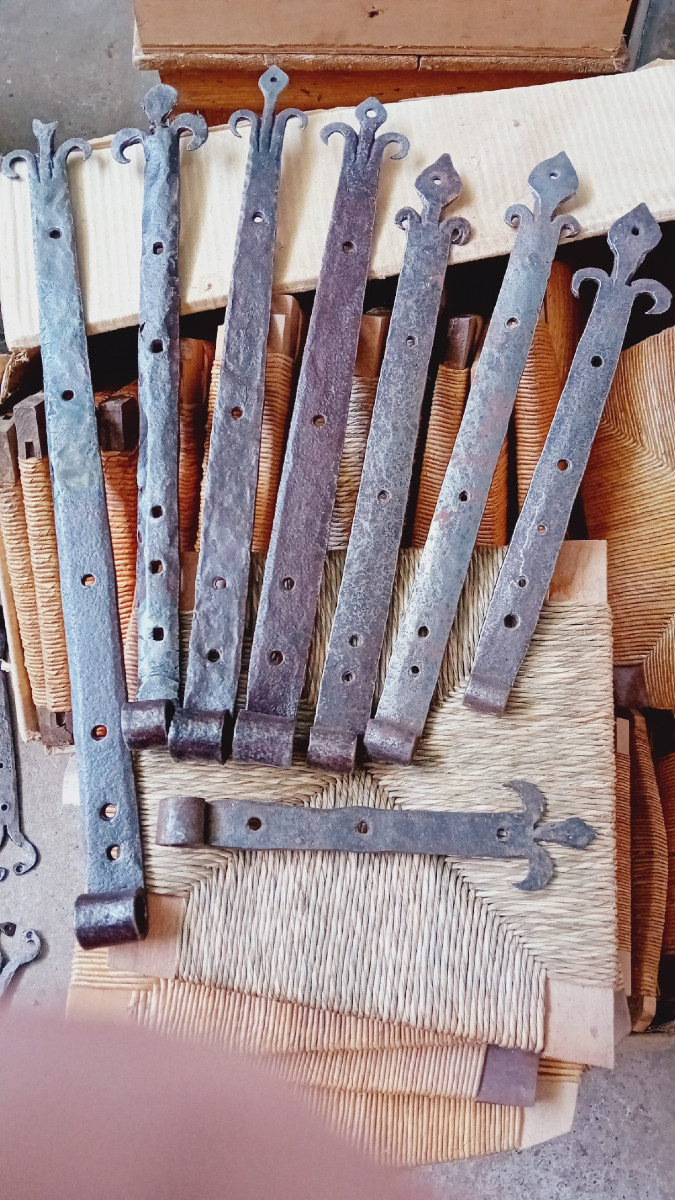 Wrought Iron Shutter And Door Hinges-photo-1
