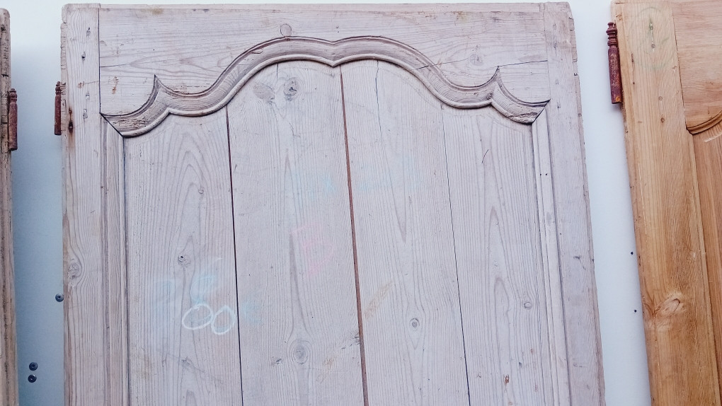 suite de 4 portes en resineux double face , boiserie 18 eme-photo-3