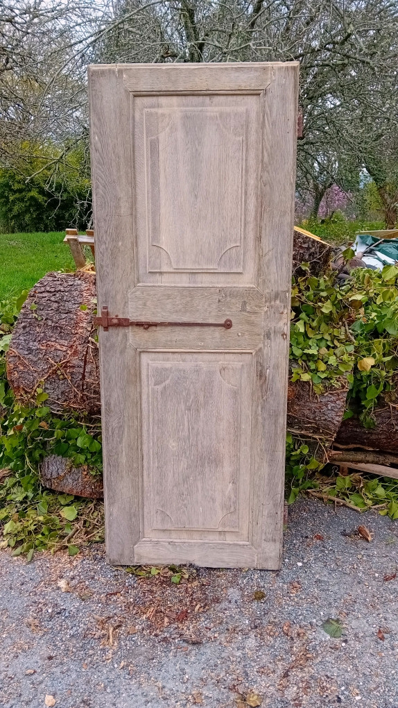 petite porte de communication en chêne,boiserie louis xiv d' epoque