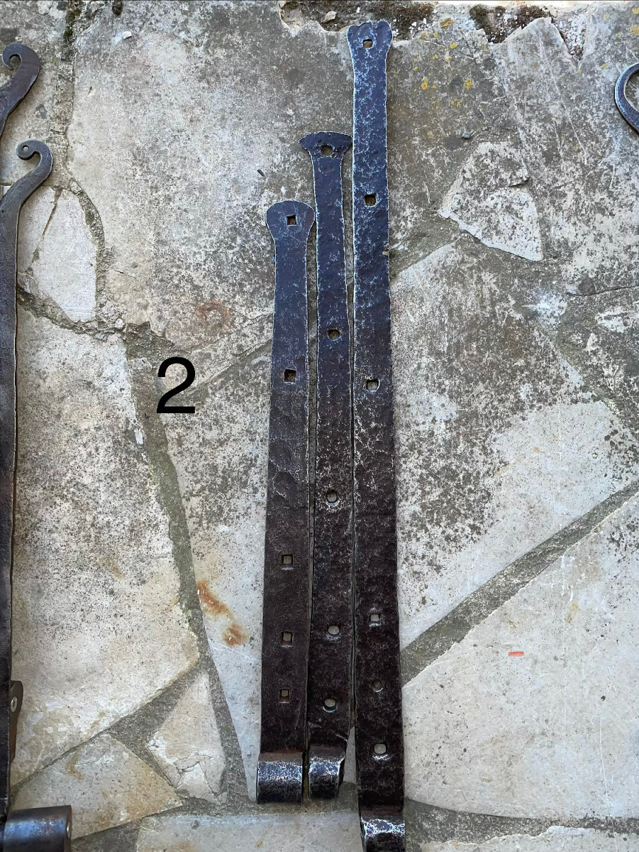 Set Of Antique 18th Century Wrought Iron Shutter Hinges-photo-3