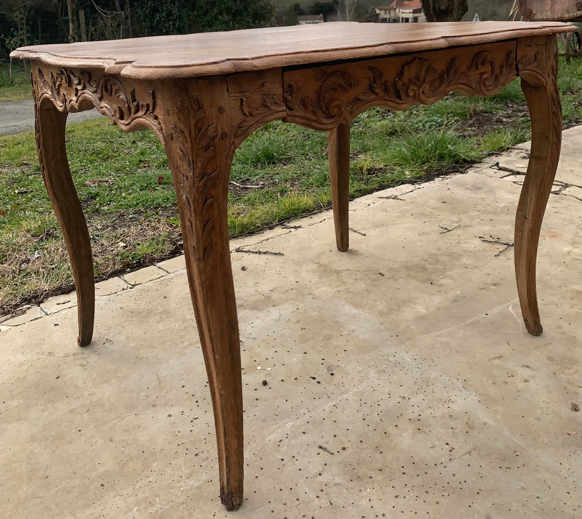 Small Louis XV Rocaille Table