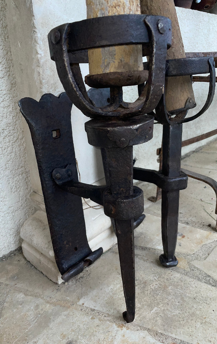 Rare trio de Flambeaux, appliques en fer forgé-photo-3