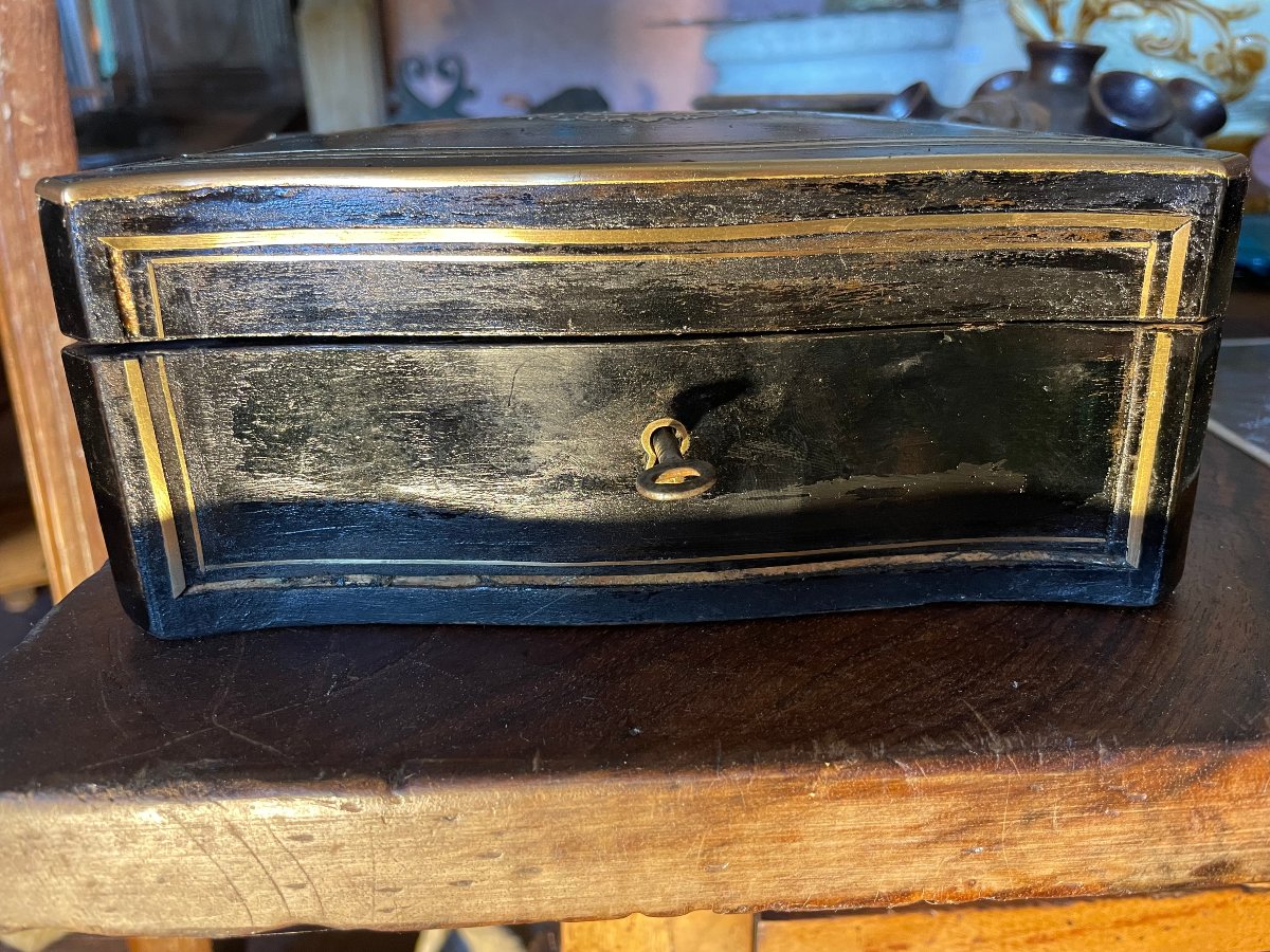 Small Antique Napoleon III Travel Case From The 19th Century-photo-2