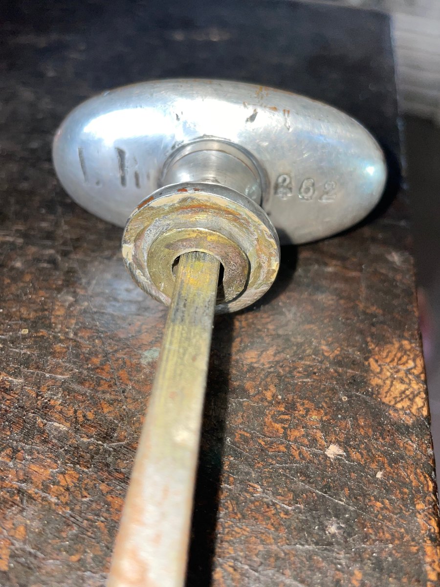 A Pair Of Mismatched Silver-plated Bronze Handles -photo-3