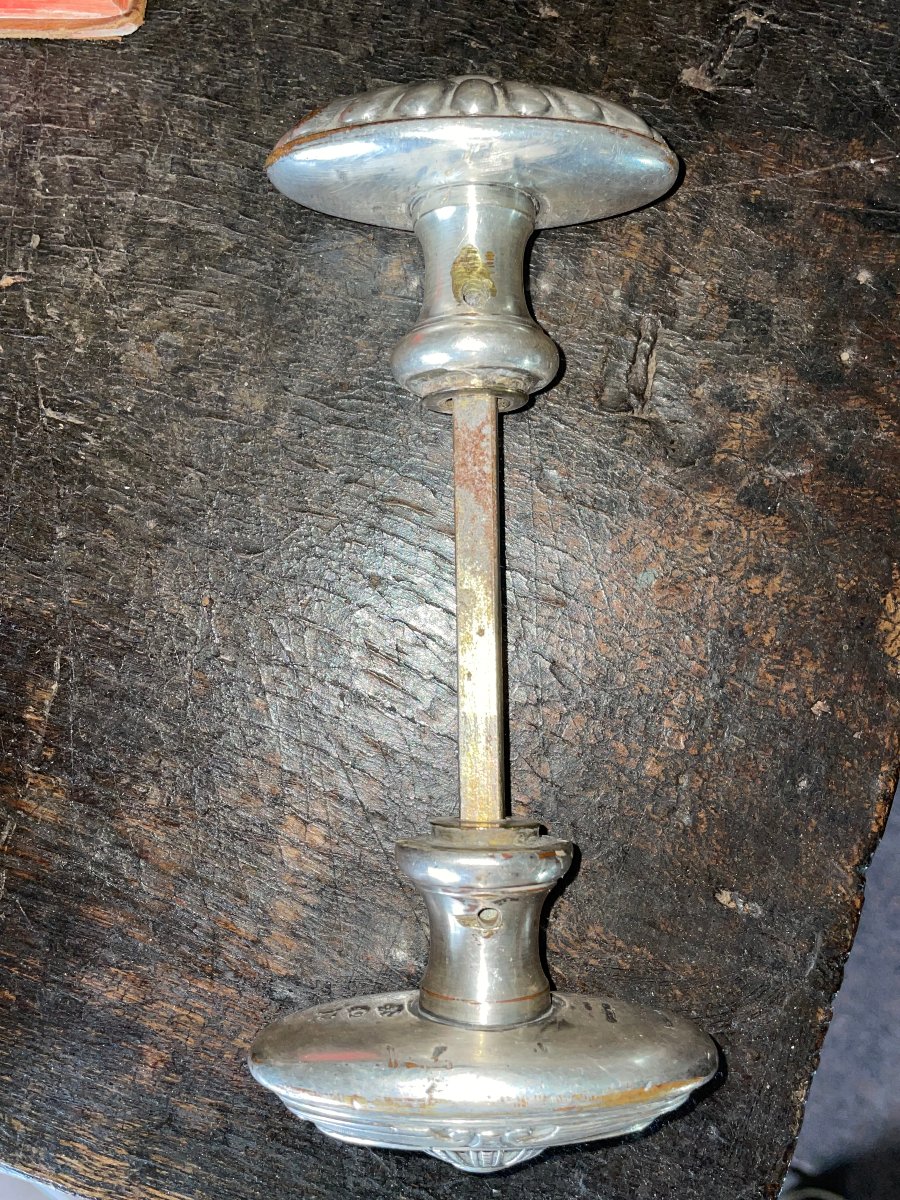 A Pair Of Mismatched Silver-plated Bronze Handles -photo-1