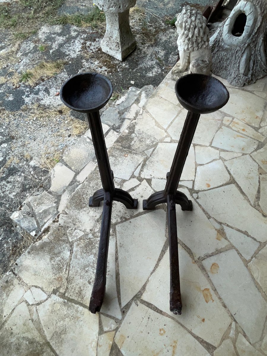 Paire  de  grands  chenets  traditionnel  du  Perigord,  landier  du  17e siècle-photo-3