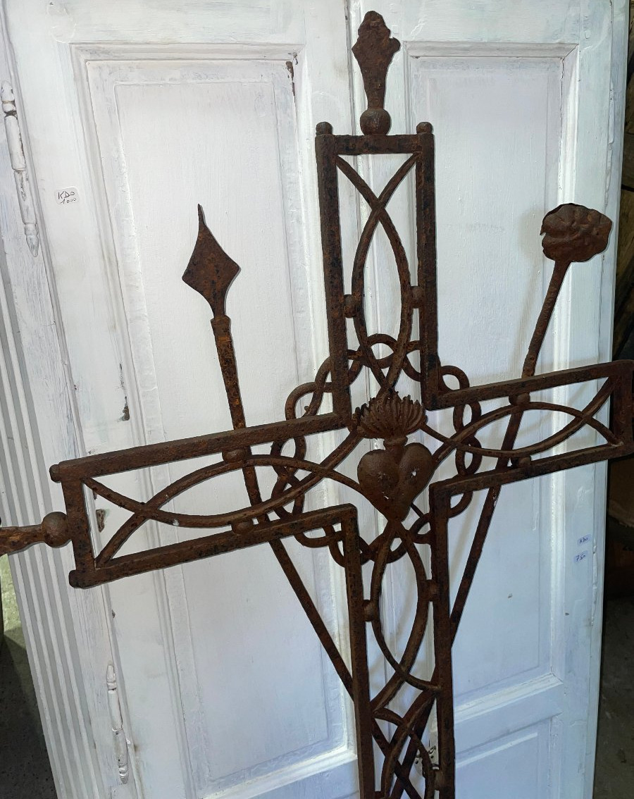 Antique Wrought-iron Cross-photo-3